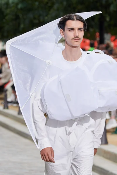 Look 133